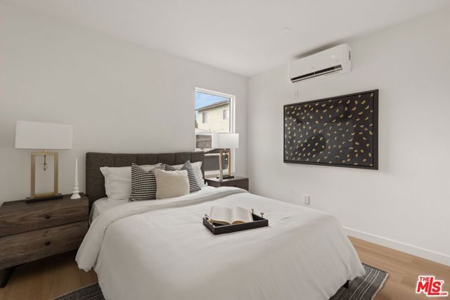 3875 Middlebury Street, Los Angeles, CA 90004