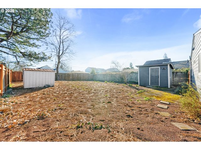 8114 Se 63RD Ave, Portland, OR 97206