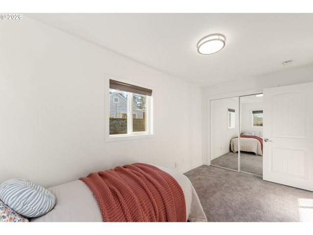 8114 Se 63RD Ave, Portland, OR 97206