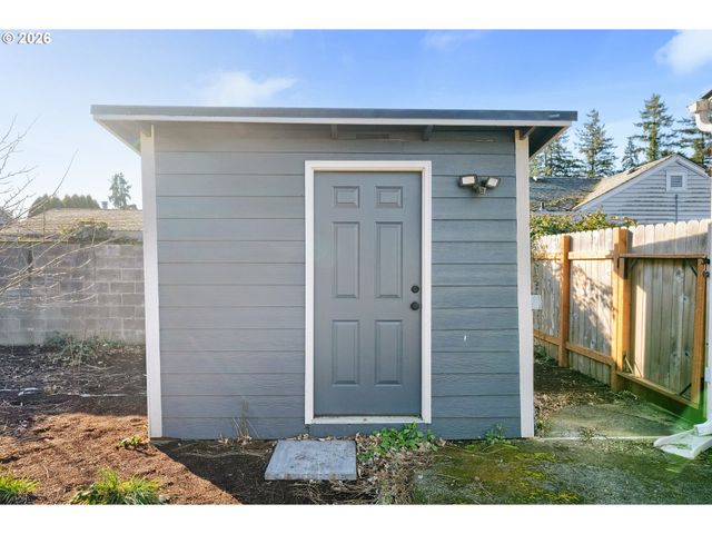 8114 Se 63RD Ave, Portland, OR 97206