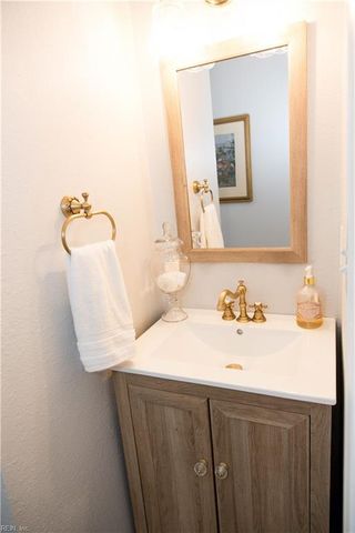 3404 Tidewater DR, Norfolk, VA 23509