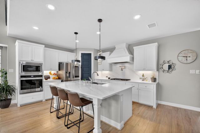 8700 Fairway Lane, Mckinney, TX 75070