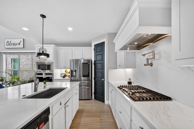 8700 Fairway Lane, Mckinney, TX 75070