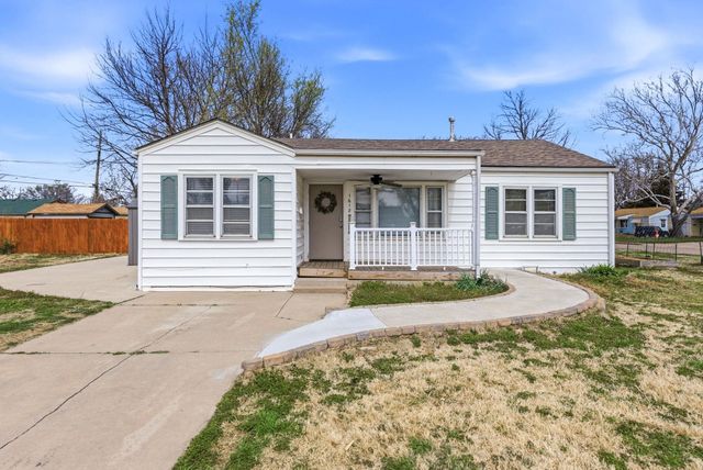 1612 W 29th St S, Wichita, KS 67217