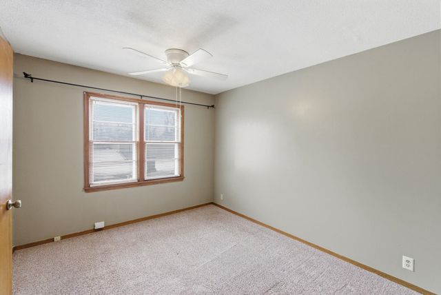 1612 W 29th St S, Wichita, KS 67217