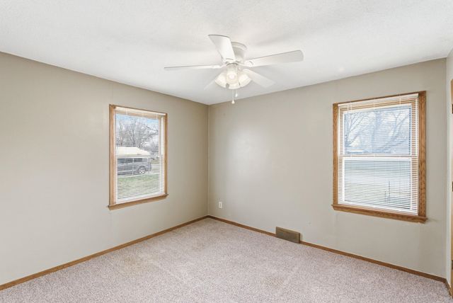 1612 W 29th St S, Wichita, KS 67217