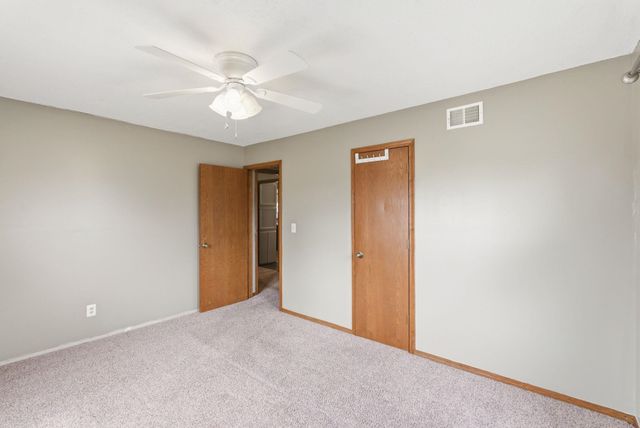 1612 W 29th St S, Wichita, KS 67217