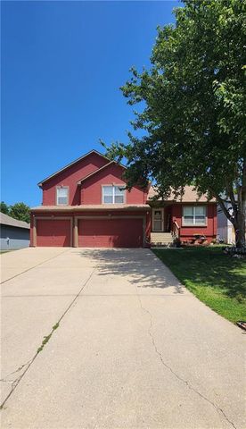 19504 Woodsbury Street, Independence, MO 64058