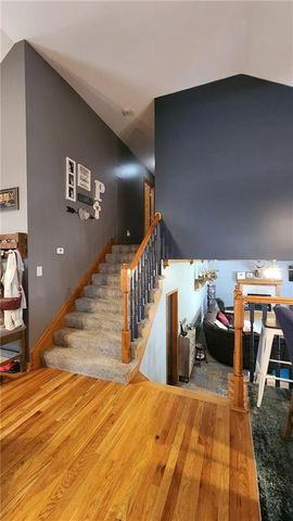 19504 Woodsbury Street, Independence, MO 64058