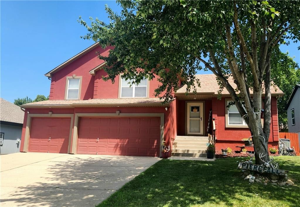 19504 Woodsbury Street, Independence, MO 64058