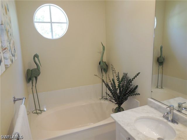 6069 Islandwalk BLVD, Naples, FL 34119