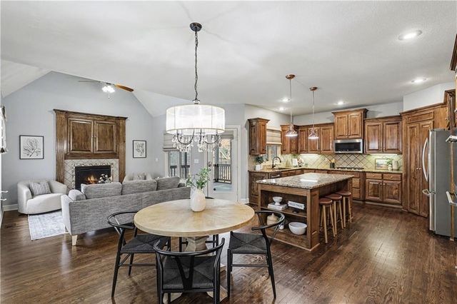 14274 W 156th Lane, Olathe, KS 66062