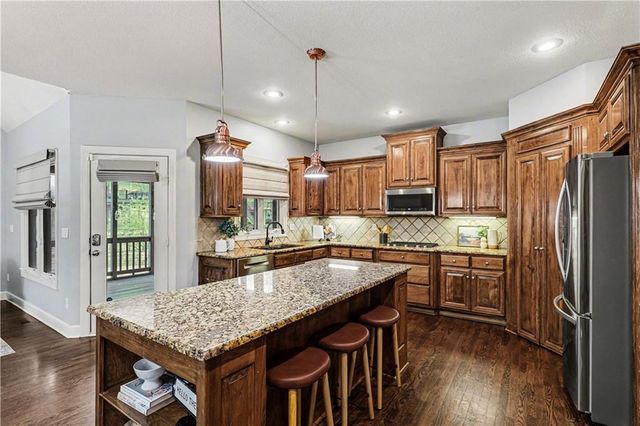 14274 W 156th Lane, Olathe, KS 66062