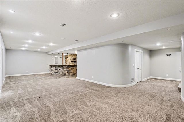 14274 W 156th Lane, Olathe, KS 66062