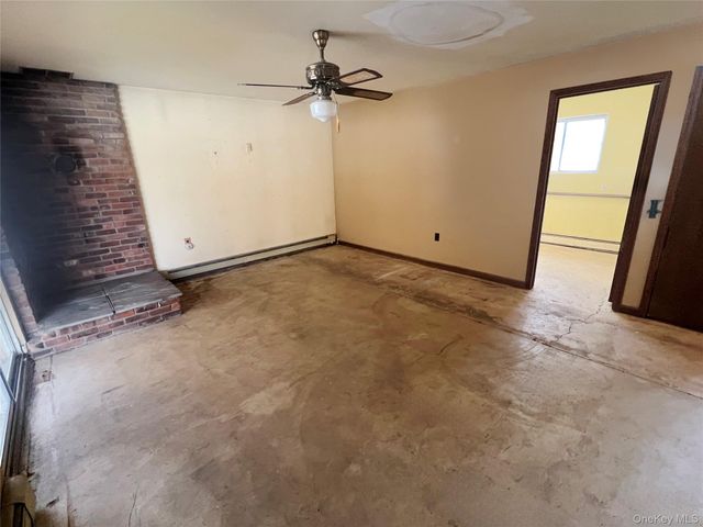 6 Vanessa Lane, Staatsburg, NY 12580