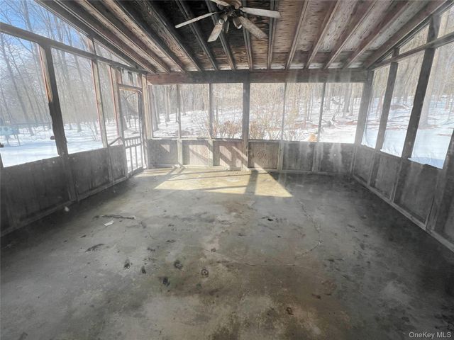 6 Vanessa Lane, Staatsburg, NY 12580