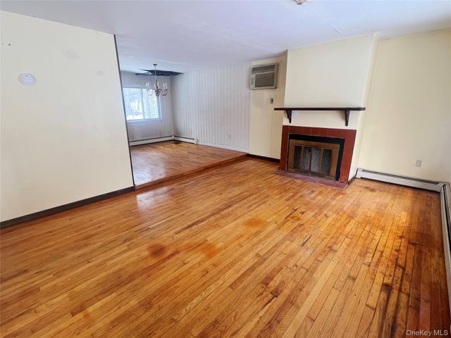 6 Vanessa Lane, Staatsburg, NY 12580