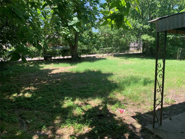 1317 W Bruton Road, Mesquite, TX 75149
