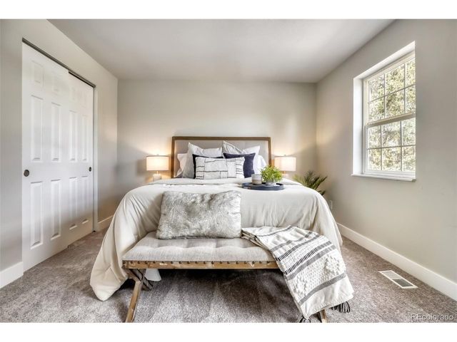 15195 E Bails Pl, Aurora, CO 80012