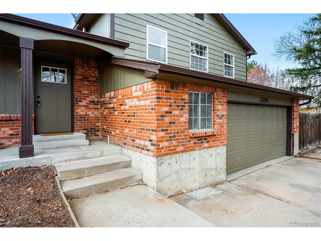 15195 E Bails Pl, Aurora, CO 80012