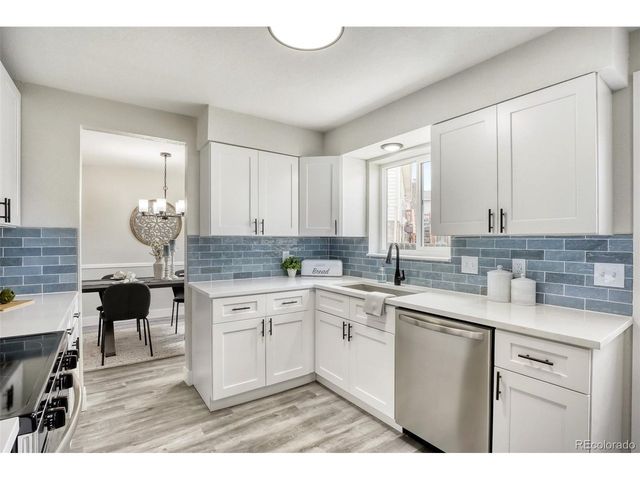 15195 E Bails Pl, Aurora, CO 80012