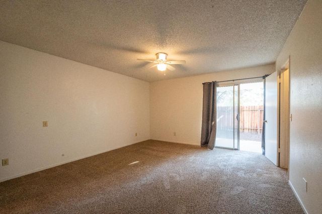 6416 N Remington Avenue, Fresno, CA 93704