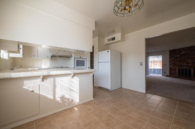 6416 N Remington Avenue, Fresno, CA 93704