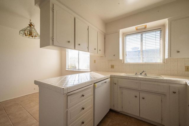 6416 N Remington Avenue, Fresno, CA 93704