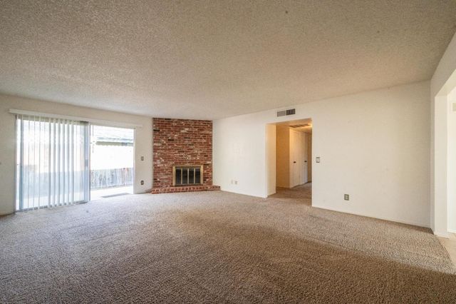 6416 N Remington Avenue, Fresno, CA 93704