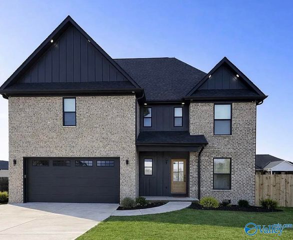 123 Emma Place, Grant, AL 35747