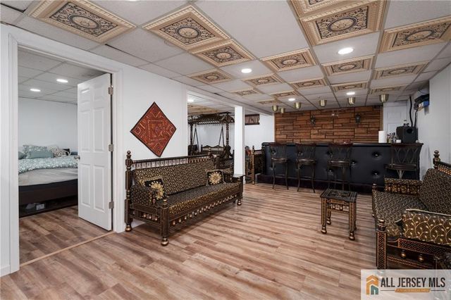 984 New Dover Road, Edison, NJ 08820