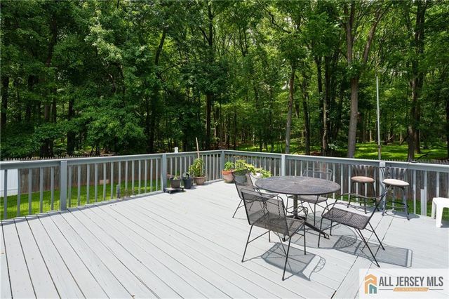 984 New Dover Road, Edison, NJ 08820
