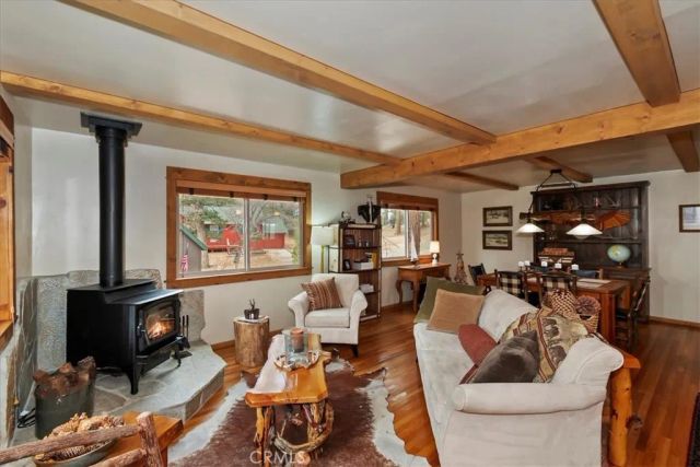 929 Andrew, Big Bear Lake, CA 92315