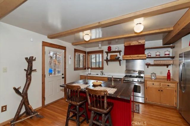 929 Andrew, Big Bear Lake, CA 92315