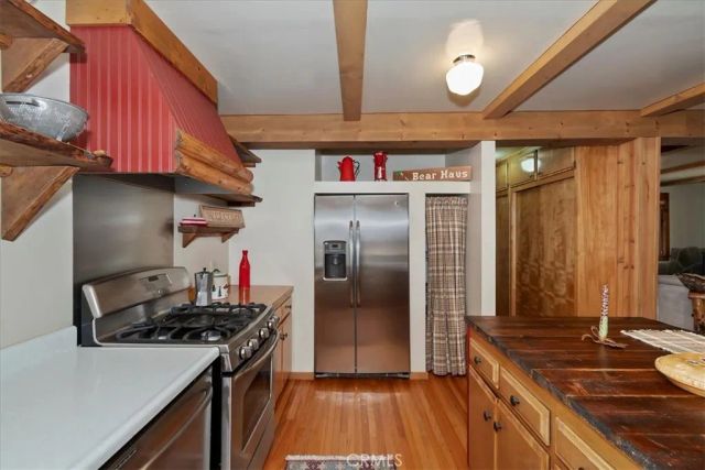 929 Andrew, Big Bear Lake, CA 92315