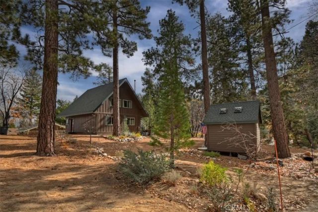 929 Andrew, Big Bear Lake, CA 92315