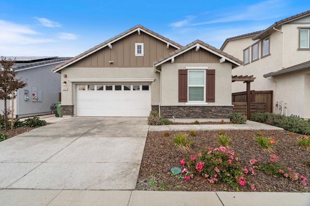 8333 Kyler Rd, Elk Grove, CA 95757