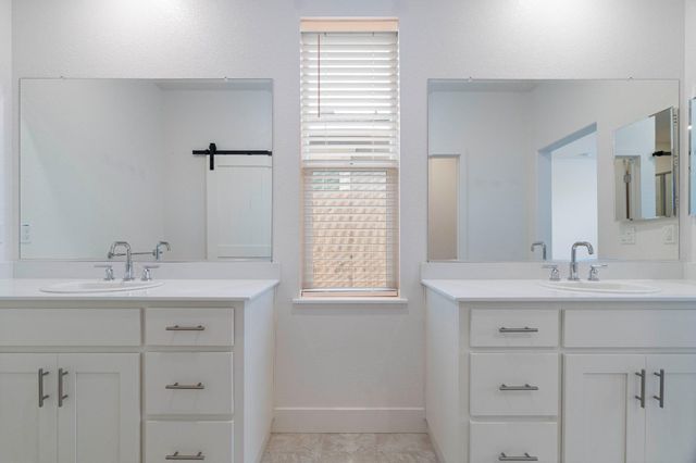 8333 Kyler Rd, Elk Grove, CA 95757