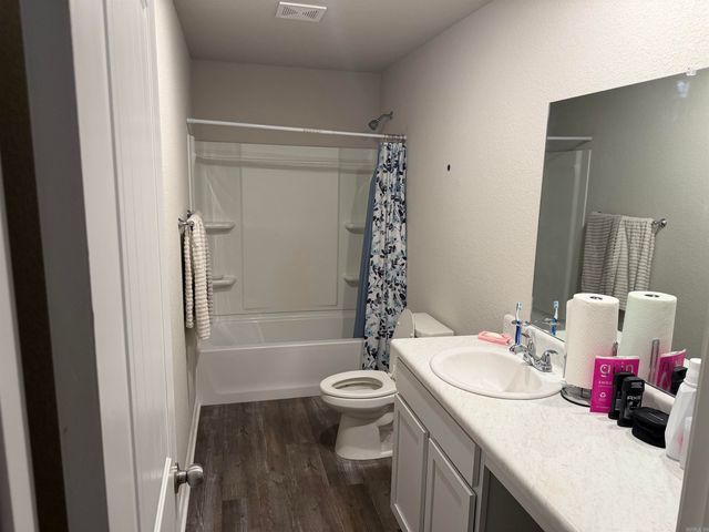 25 Swayze Rhys Ln., Cabot, AR 72023