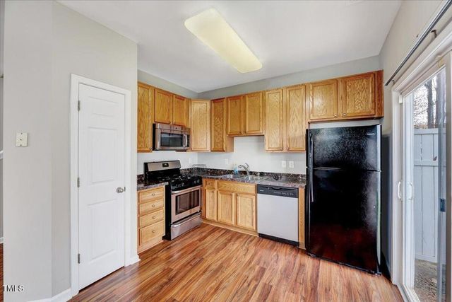 8641 Neuse Club Lane 110, Raleigh, NC 27616