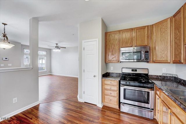 8641 Neuse Club Lane 110, Raleigh, NC 27616
