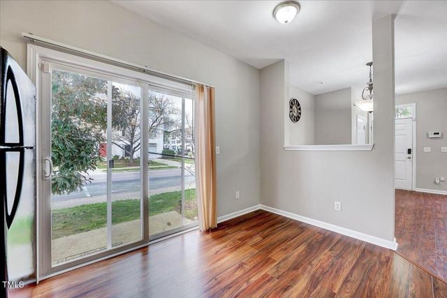 8641 Neuse Club Lane 110, Raleigh, NC 27616
