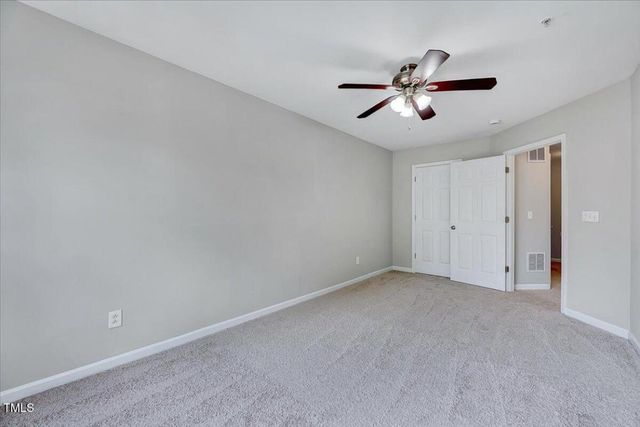 8641 Neuse Club Lane 110, Raleigh, NC 27616