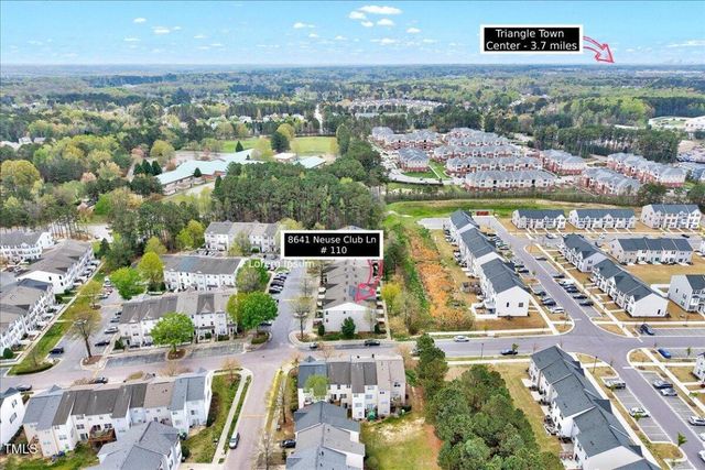 8641 Neuse Club Lane 110, Raleigh, NC 27616