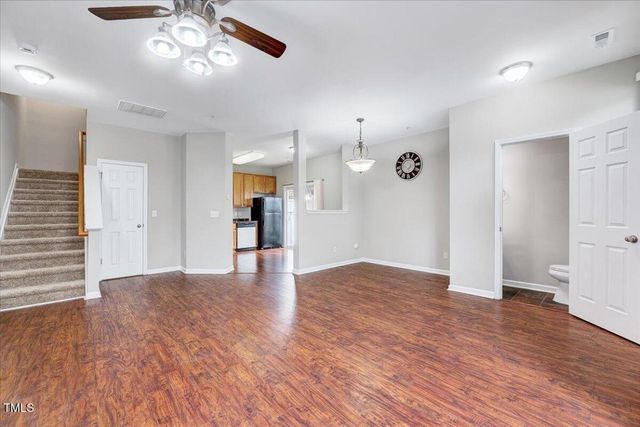 8641 Neuse Club Lane 110, Raleigh, NC 27616