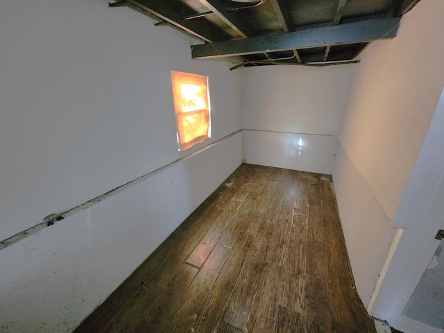 9350 S MANISTEE Avenue, Chicago, IL 60617