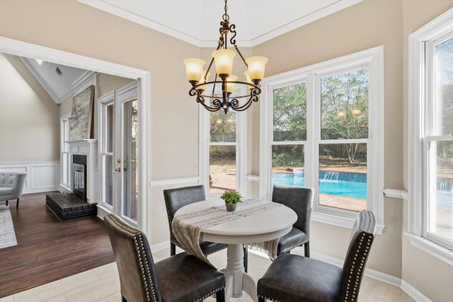 2910 BELGRAVE DR, Germantown, TN 38138