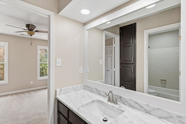 2910 BELGRAVE DR, Germantown, TN 38138