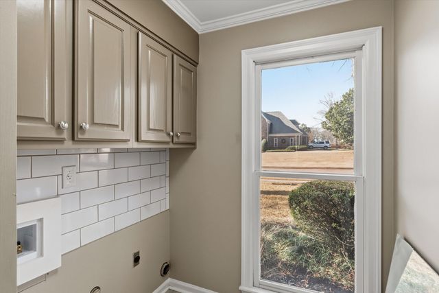 2910 BELGRAVE DR, Germantown, TN 38138