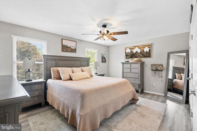 101 KINTZING DR, Marlton, NJ 08053